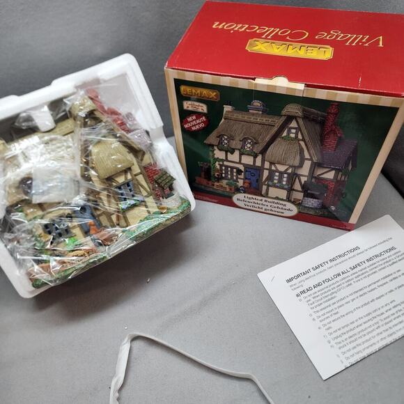 RARE LEMAX‎ CADDINGTON VILLAGE The Cheshire Cottage 2011 NIB - Picture 3 of 7